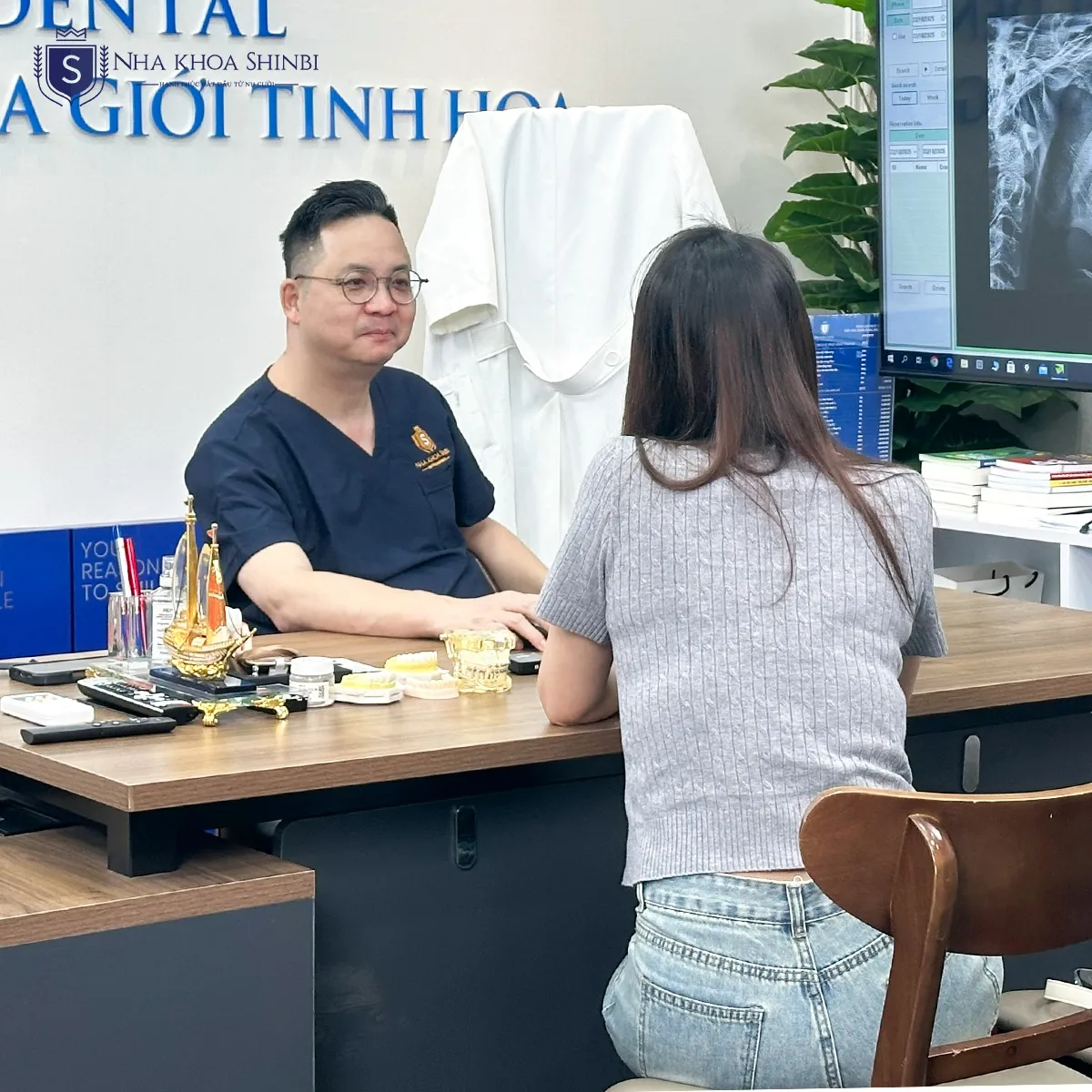 Bác sĩ Hòa nha khoa Shinbi 33 Trần Quốc Toản là ai?