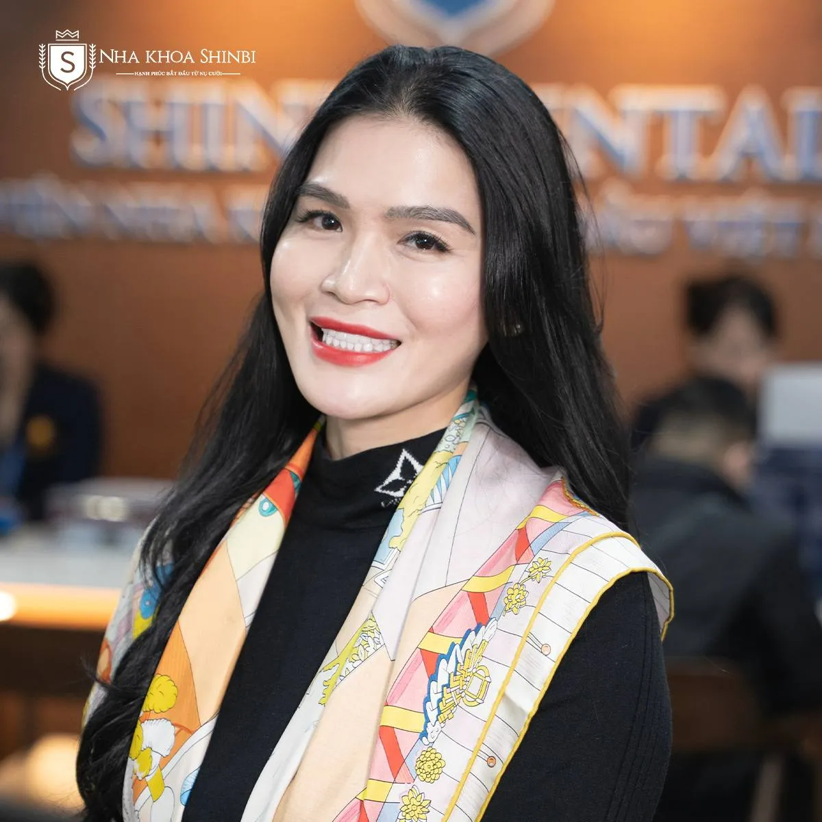 Bọc răng sứ thẩm mỹ – Giải pháp làm đẹp nụ cười đón Tết