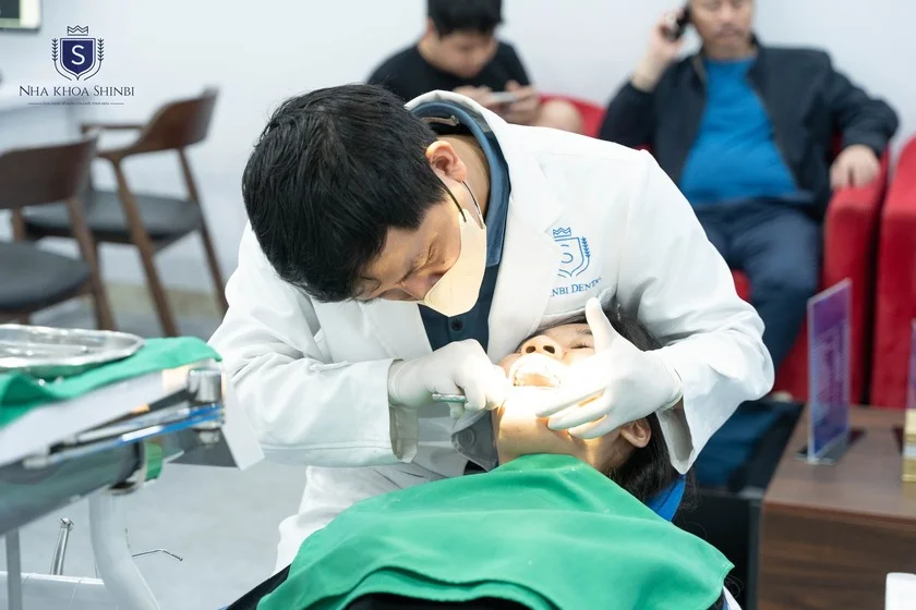 Cắn đồ ăn bị lệch sang một bên cần chỉnh nha ở đâu tại Hà Nội