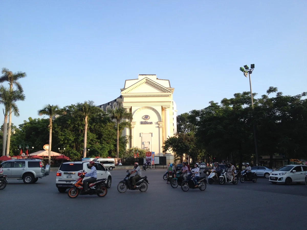 Nha khoa thẩm mỹ phục vụ khách VIP khu Phan Chu Trinh
