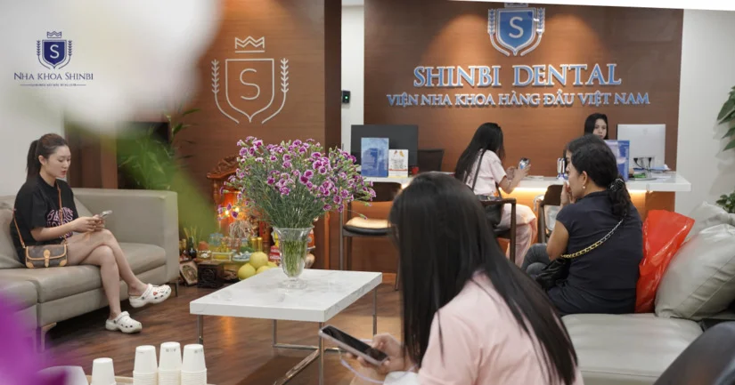Nha khoa thẩm mỹ phục vụ khách VIP khu Phan Chu Trinh