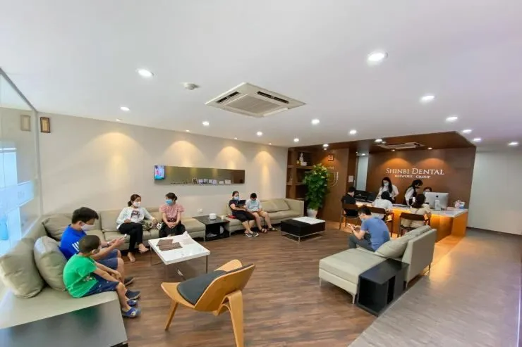 Tìm nha khoa uy tín trên phố Trần Quốc Toản, Hoàn Kiếm