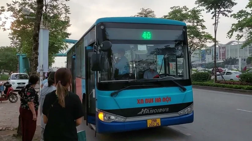 Đường đi đến Nha khoa Shinbi 33 Trần Quốc Toản từ Phố Cổ