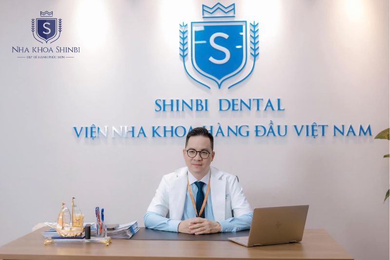 Shinbi sử dụng trụ Hàn Quốc chính hãng, bác sĩ chuyên môn cao trực tiếp thực hiện