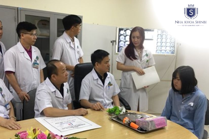 Bệnh viện Răng Hàm Mặt Trung Ương Hà Nội tận tâm với khách hàng