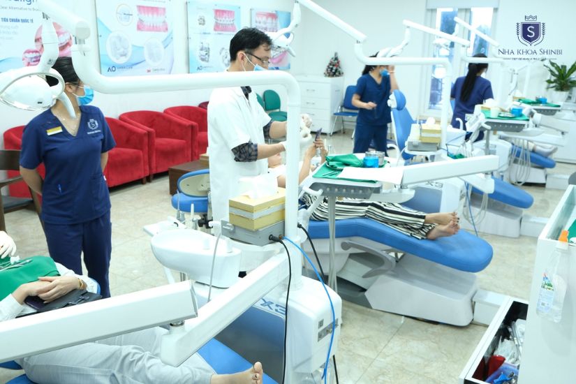 Bệnh tuyến giáp làm răng ở phòng khám tư Bệnh tuyến giáp làm răng ở phòng khám tư