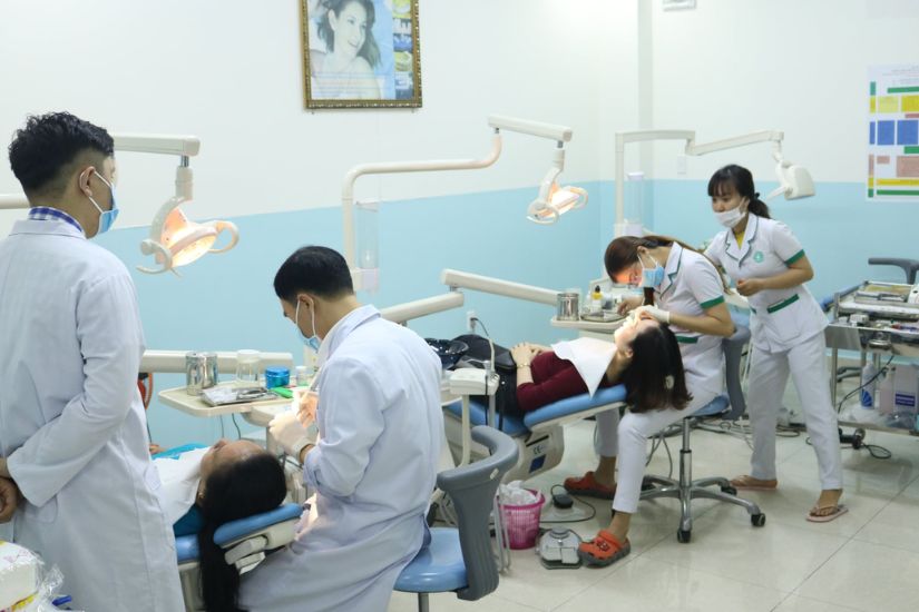 Nhổ răng sâu ở bệnh viện Nhổ răng sâu ở bệnh viện