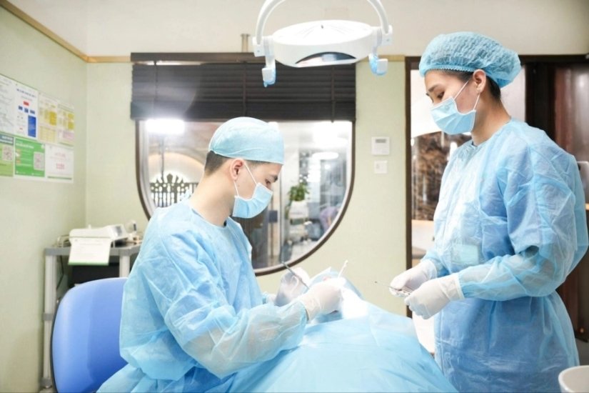 phòng khám nha khoa trồng răng cho bệnh nhân ung thư vú